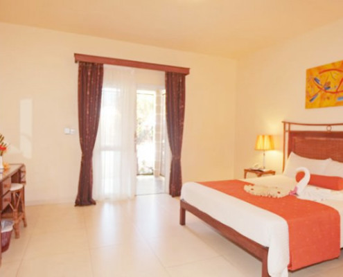 Le Palmiste Resort and Spa Bedroom