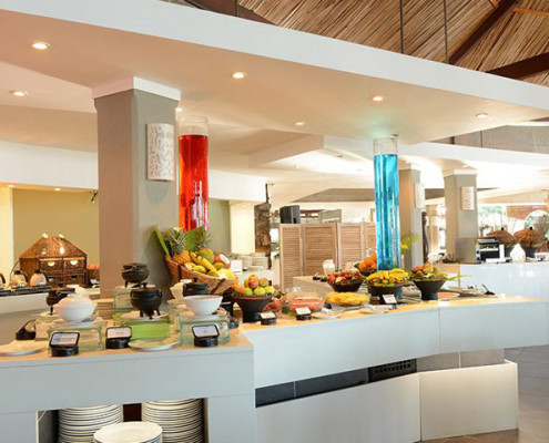 The Veranda Grand Baie Hotel and Spa Buffet The Veranda Grand Baie Hotel and Spa Buffet